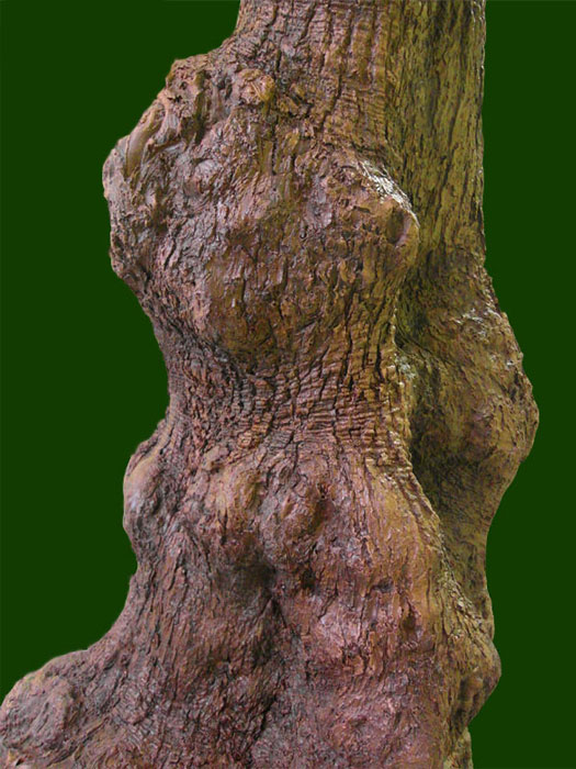 Detailgenaue Oberfläche eines Kunstbaumstammes